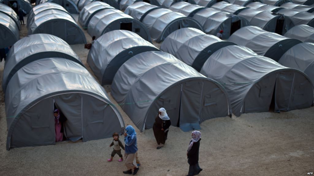 مخيمات الاجئيين في ليبيا